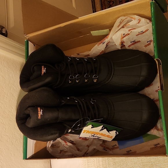Thermal Boot - Picture 3 of 8